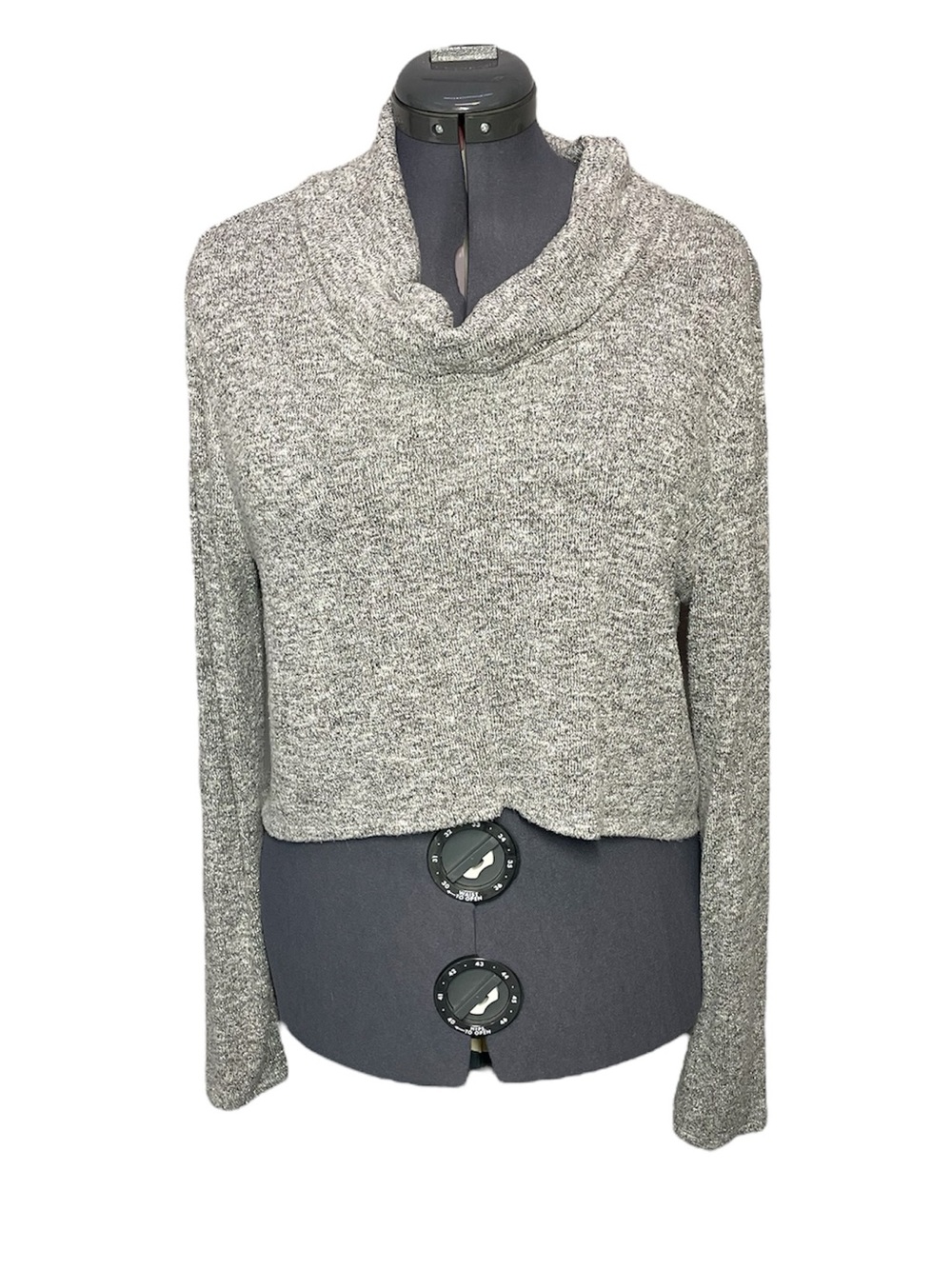 White House Black Market Crop Cowl Neck Sweater Size Large L Silver Sparkle WHBM